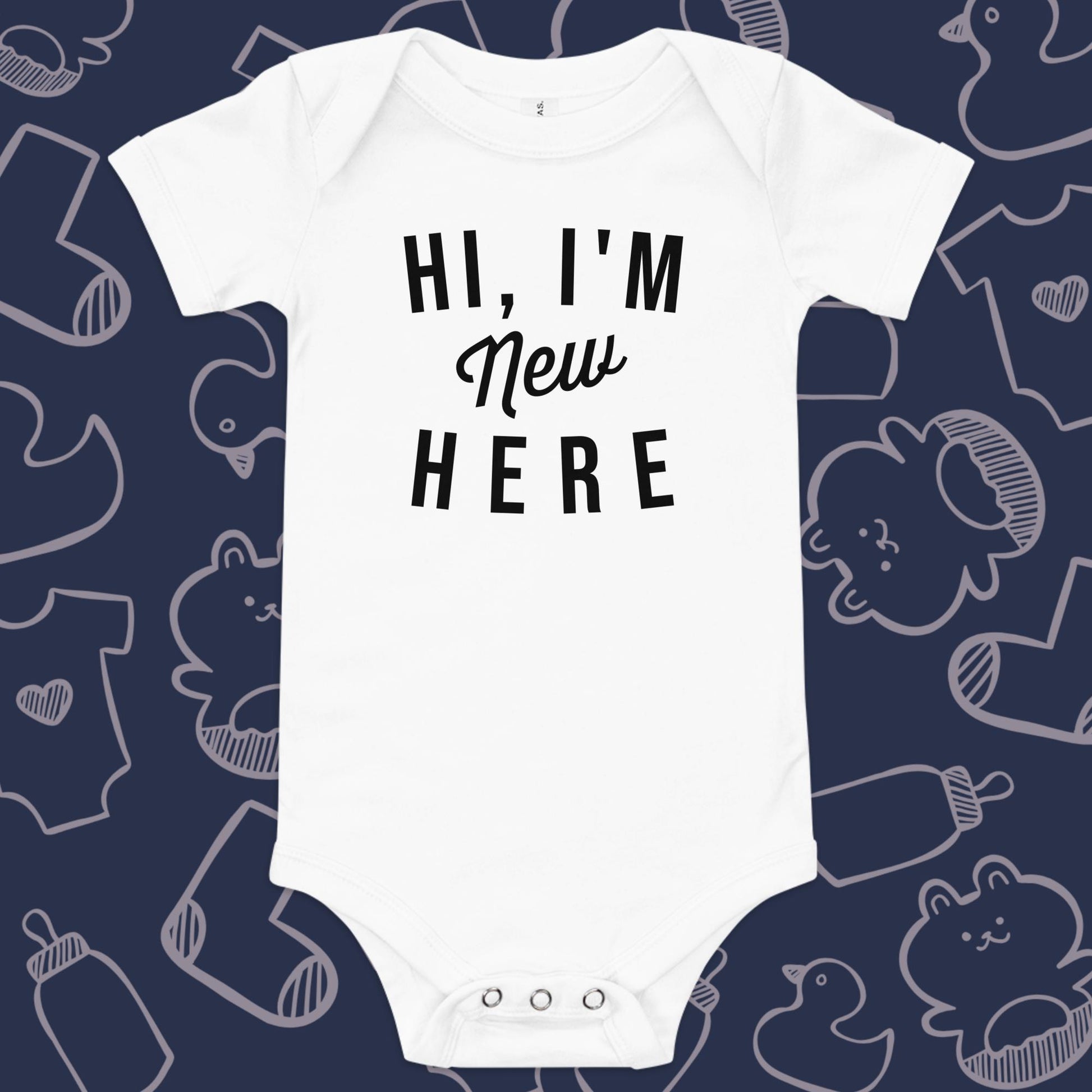 Funny, white baby onesie featuring the playful text "HI, I'M NEW HERE" against a whimsical, blue backdrop of ducks, socks, stuffed animals, baby bodysuits, and bottles